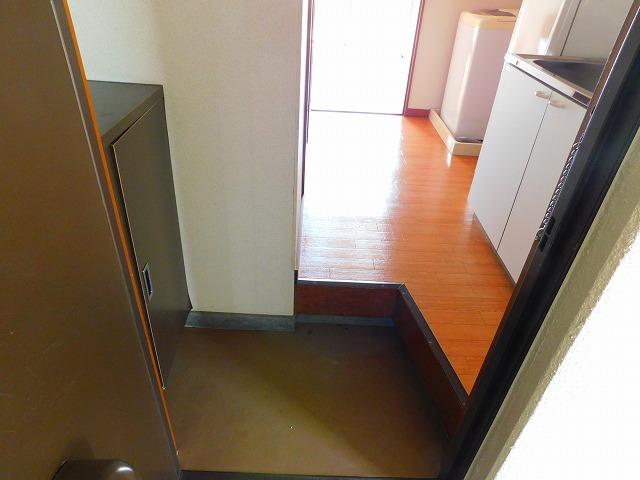 リベストハイツの玄関写真