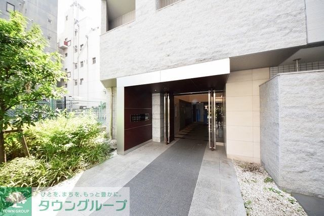 エントランス　お問合せは(株)タウンハウジング赤坂店へ【03-5563-…