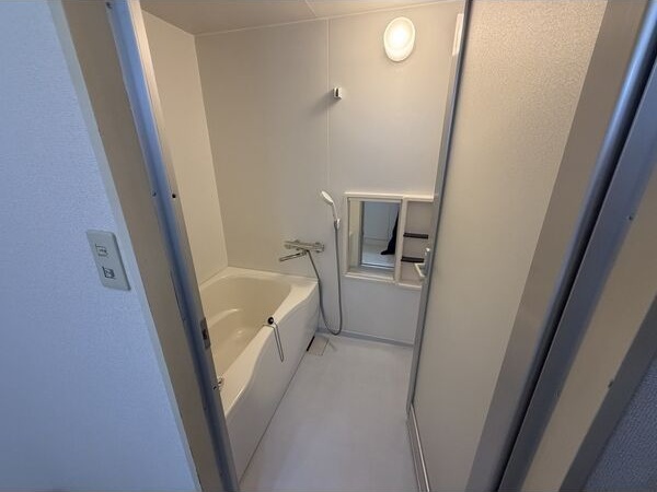 ビューラー樋田の風呂写真