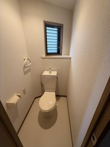 ビューラー樋田のトイレ写真