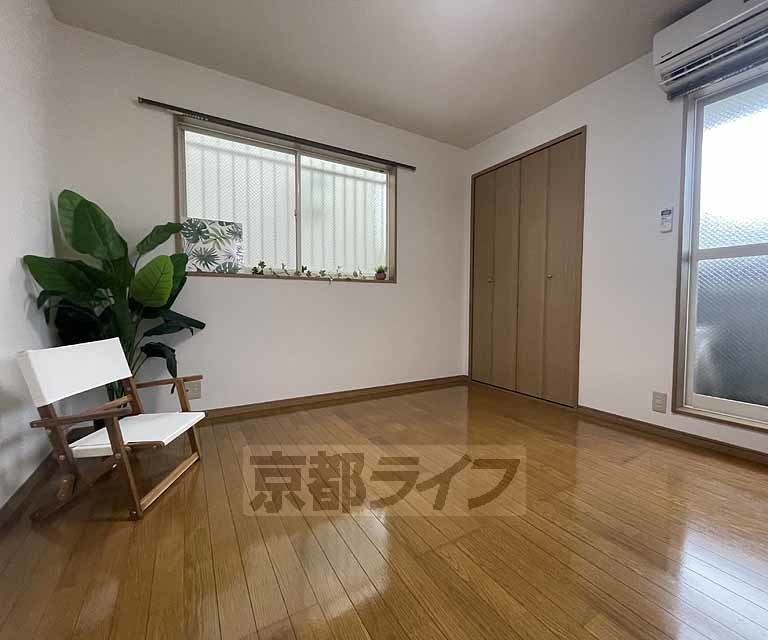 G.V.イッポーの居間写真