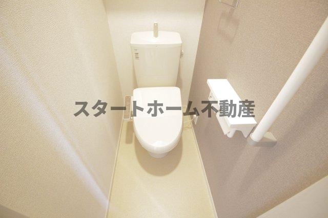 トイレ　コンパクトで使いやすいトイレです