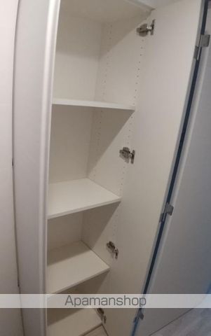 ライオンズフォーシア五反田の内装写真