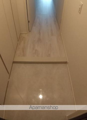 ライオンズフォーシア五反田の玄関写真