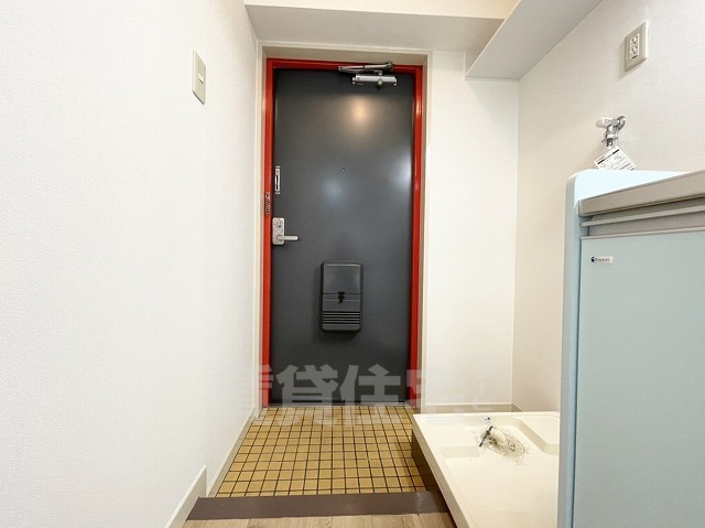 サンダイヤルマンションの玄関写真