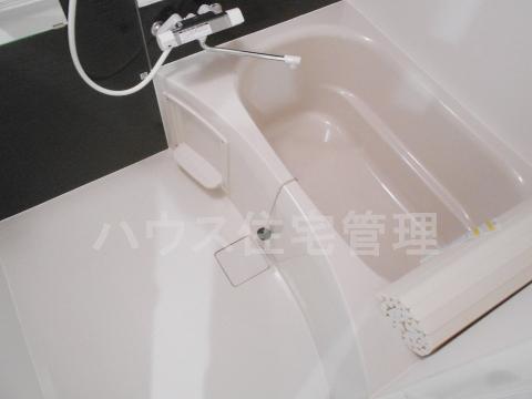 バス・シャワールーム　バス