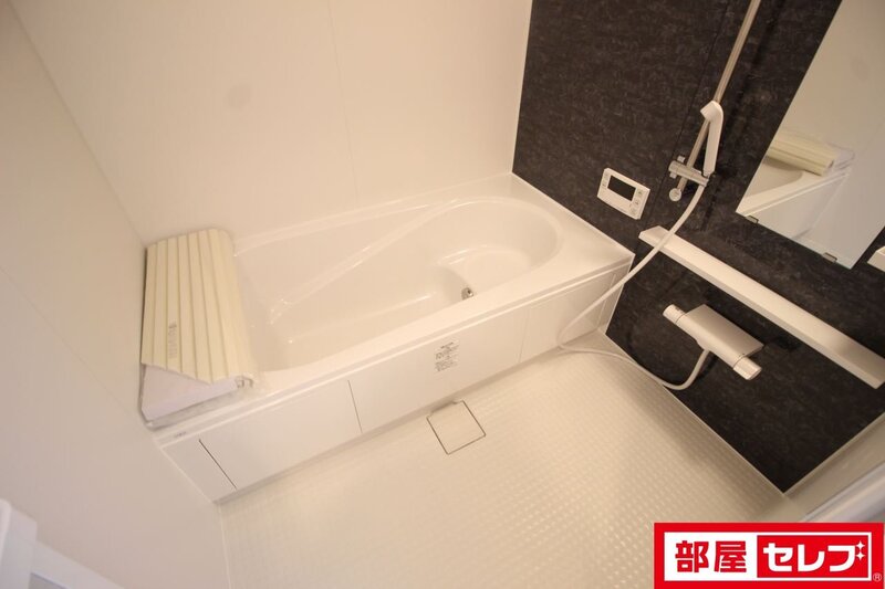メゾンクレセントII八田の風呂写真