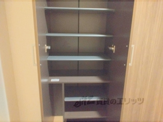 収納　下駄箱