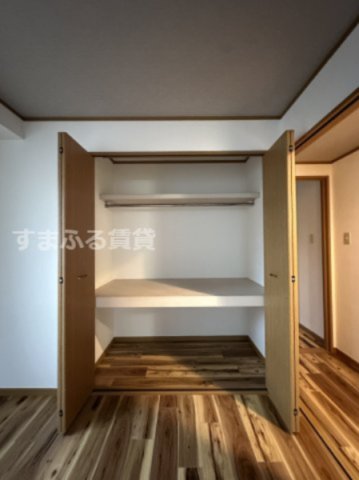 収納　05372-103