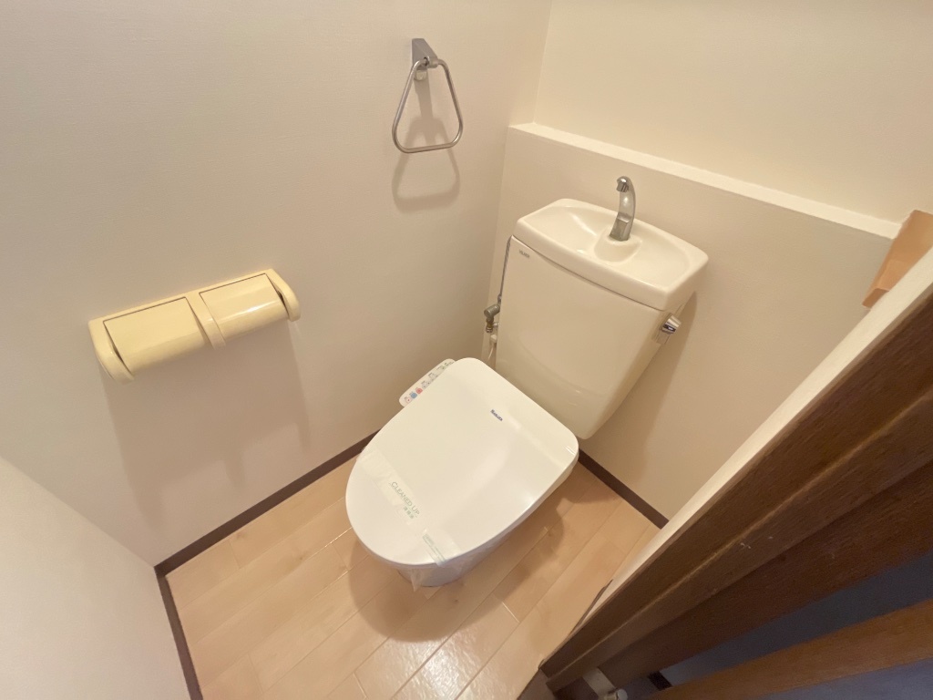 サンライズのトイレ写真
