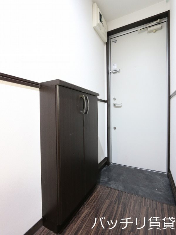 クレオ箱崎北弐番館の玄関写真