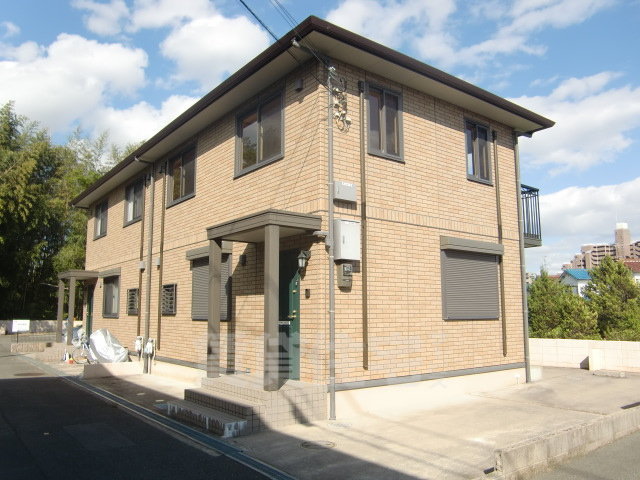 建物外観　オンライン内覧・現地案内も可能です