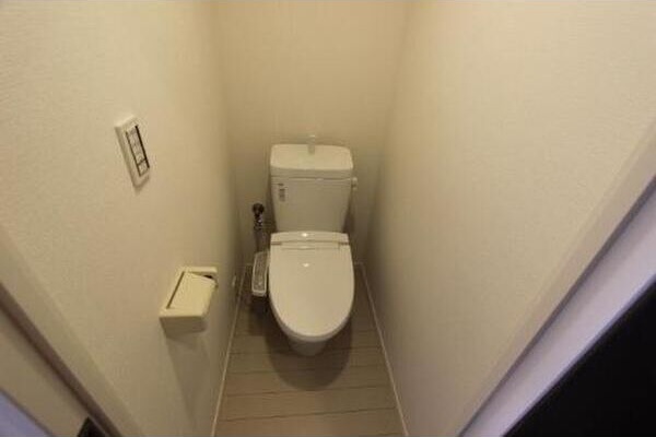 Mycrib J.M.Yのトイレ写真