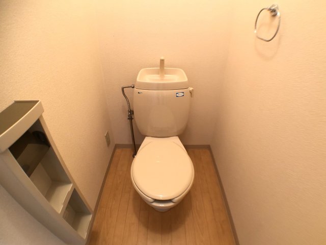 トイレ　バストイレ別でオススメです♪