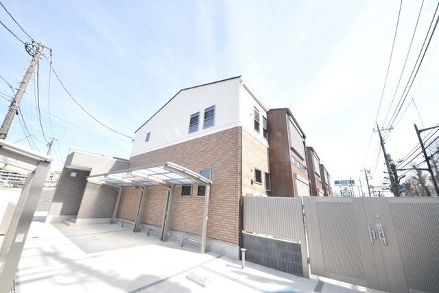 建物外観　タウンハウジング仙川店まで♪