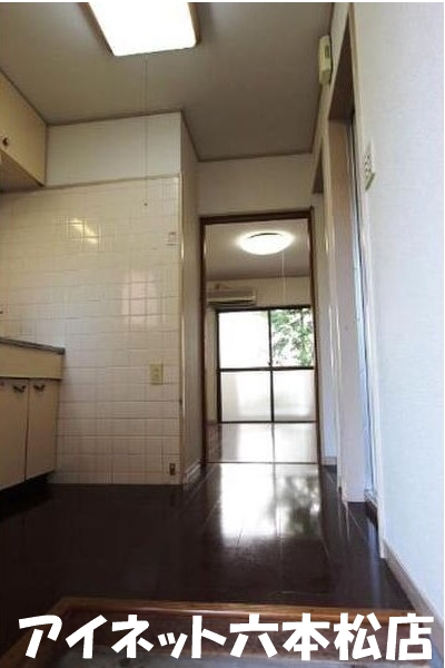 玄関　落ち着いた雰囲気の玄関です