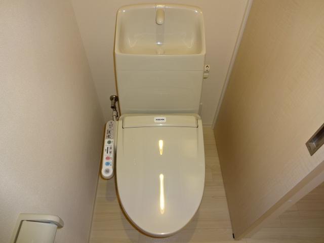 トイレ　シャワー付トイレ
