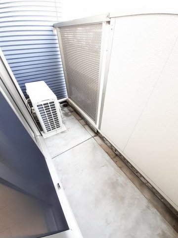 バルコニー　落ち着いた時間を過ごせるバルコニーです