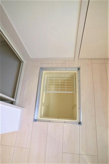 その他　同建物、別室内