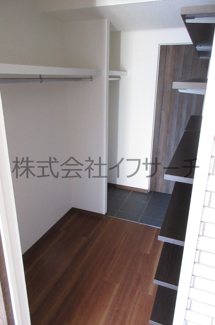 収納　ウォークインクローゼット　当社担当　撮影