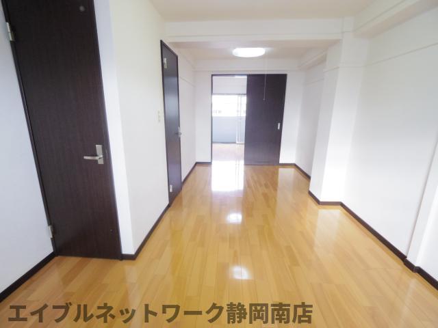 【静岡市駿河区曲金のマンションのその他部屋・スペース】