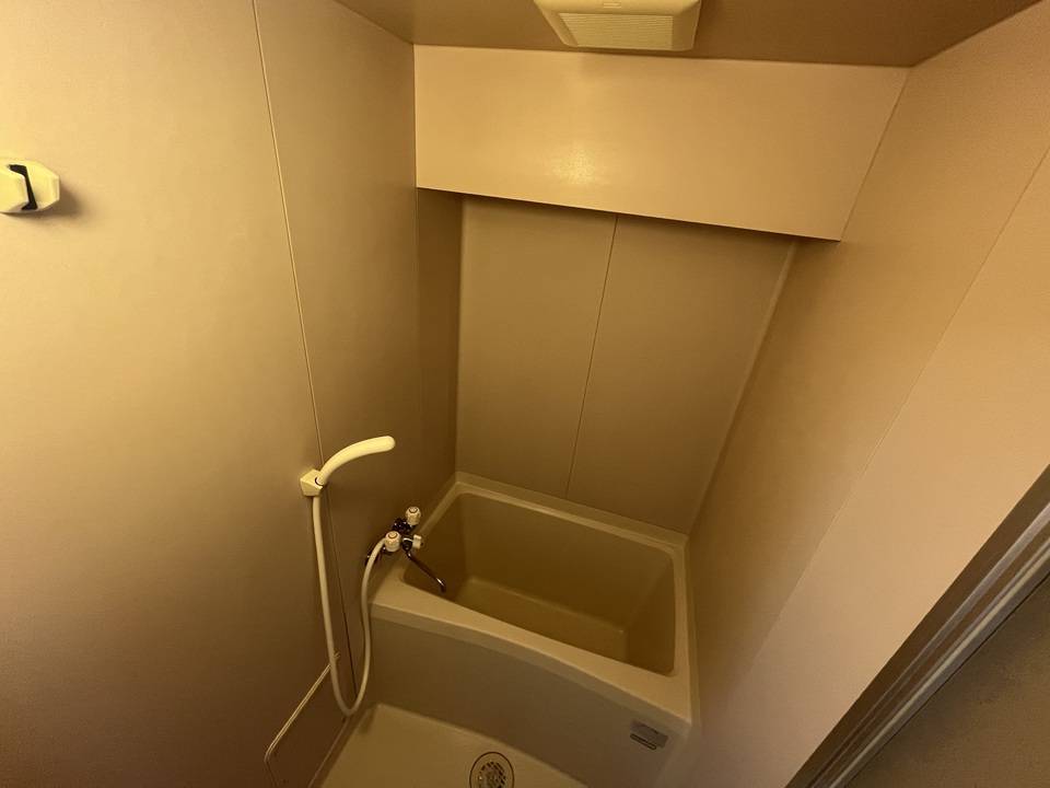 バス・シャワールーム　浴室