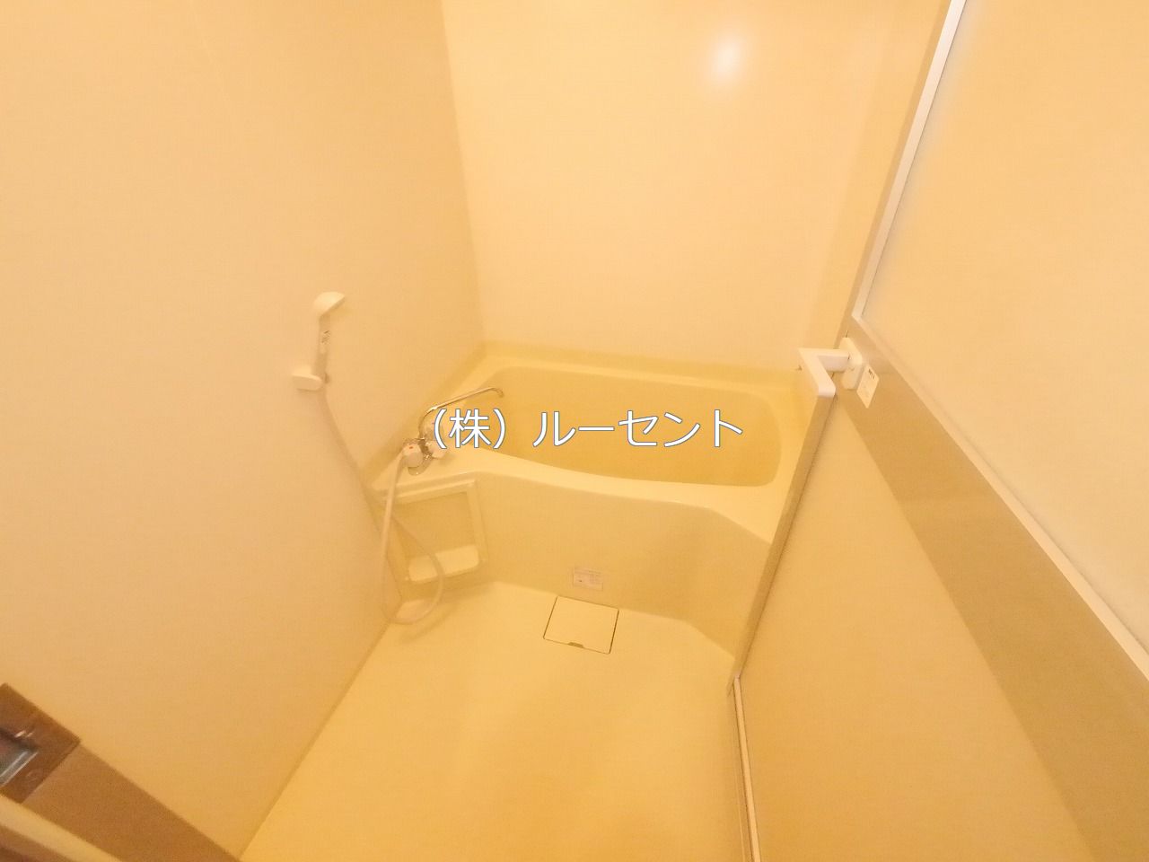 ＪＲ山手線 巣鴨駅 徒歩5分 3階建 築61年の風呂写真