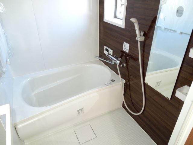 バス・シャワールーム　お風呂