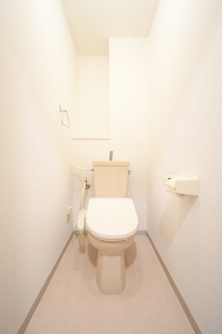 【北九州市八幡西区陣山のマンションのトイレ】