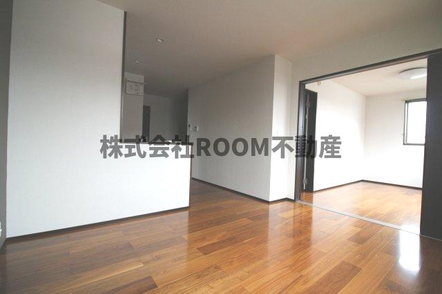 居室・リビング　ゆったり過ごせる居間です