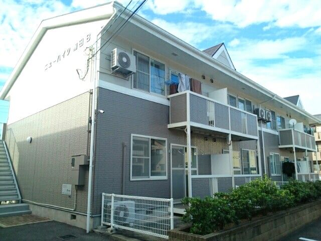 香川県綾歌郡宇多津町浜六番丁（アパート）の賃貸物件の外観