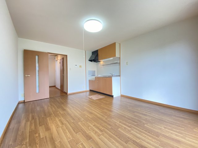 居室・リビング　使いやすい居間です