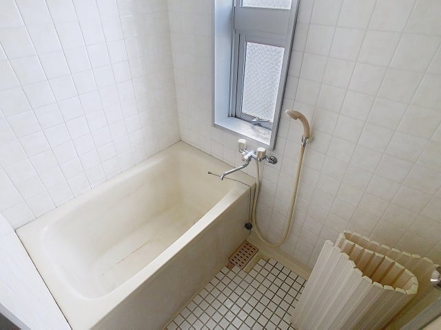 バス・シャワールーム　2025年10月撮影※現況を優先します。
