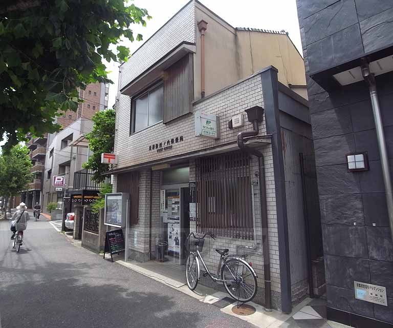 【京都市下京区西七条石井町のマンションの郵便局】