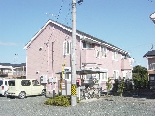 クレストール新城　Ｃの建物外観