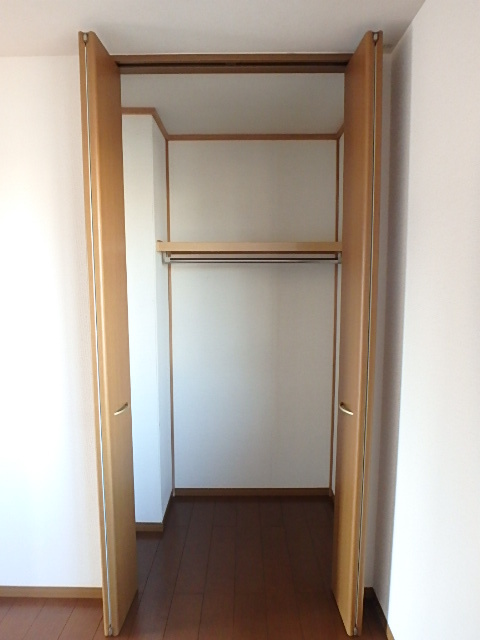 収納　図面と現状に相違がある場合には現状を優先