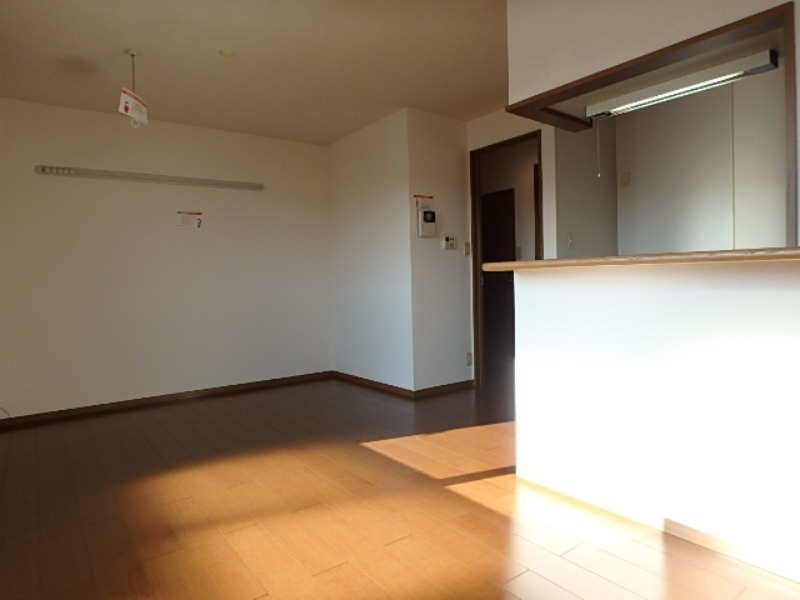 居室・リビング　図面と現状に相違がある場合には現状を優先