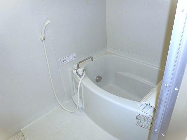 バス・シャワールーム　画像は101（同タイプ）