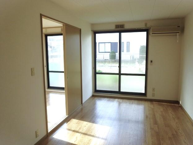 居室・リビング　画像は101（同タイプ）