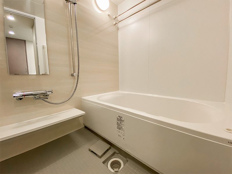 バス・シャワールーム　バス