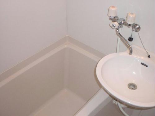 バス・シャワールーム　浴室乾燥機ついてます！