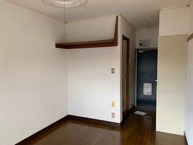 居室・リビング　反転部屋参照