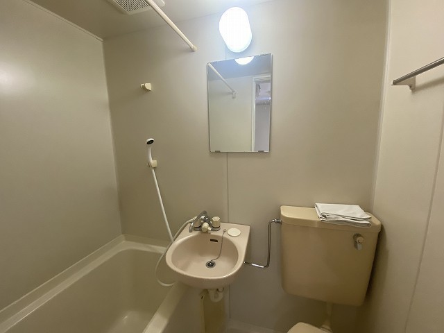 洗面設備　他号室の写真です