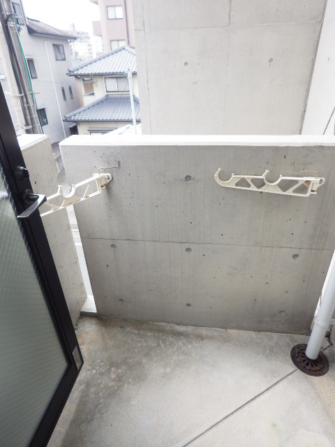 バルコニー　バルコニー。