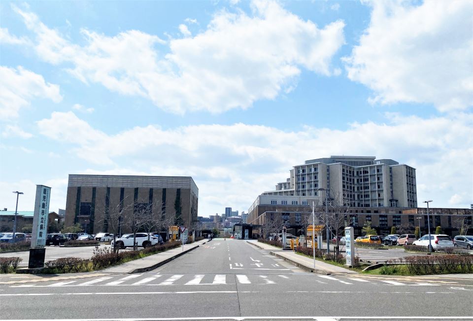 病院　鹿児島市立病院（病院）まで450m
