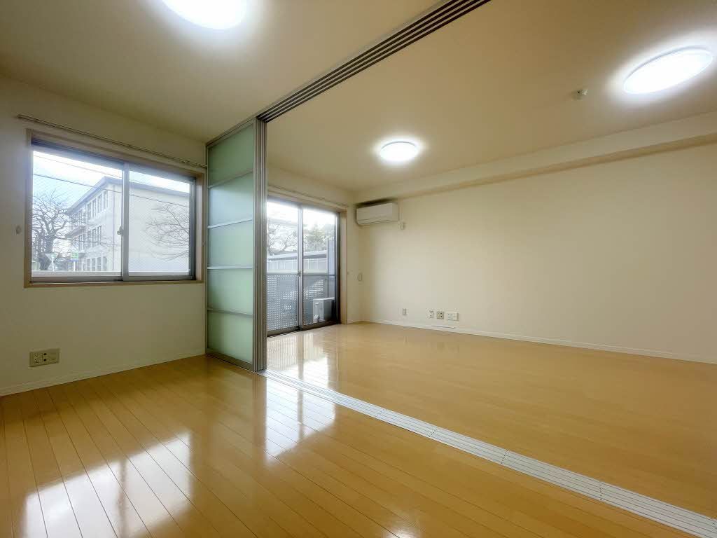 その他設備　ＦＦストーブ