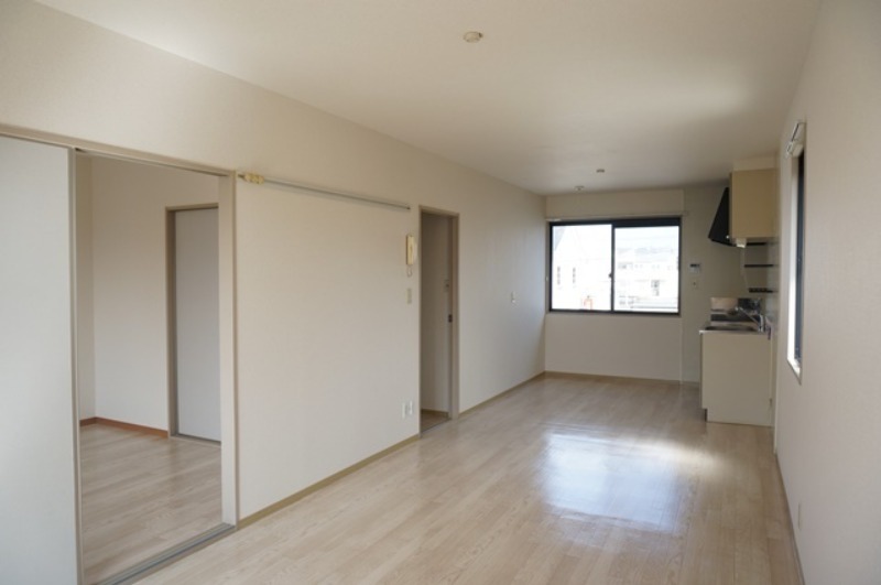 居室・リビング　図面と現状に相違がある場合には現状を優先