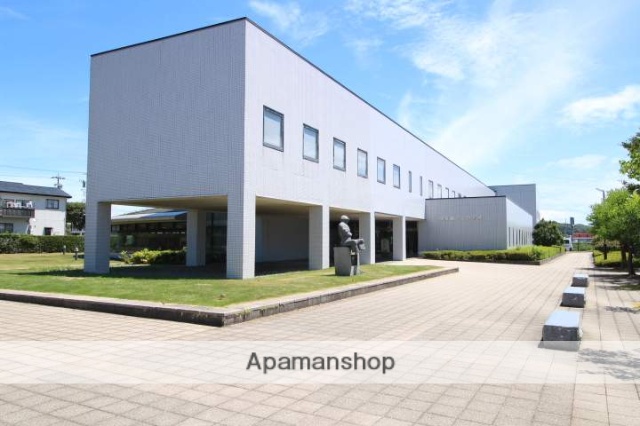 図書館　御前崎市立図書館アスパル（図書館）まで445m