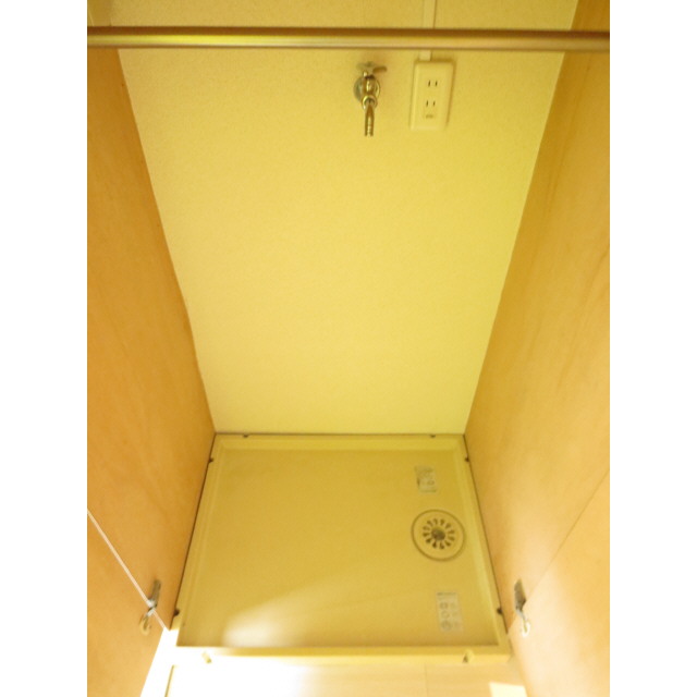 その他設備　洗濯機置き場