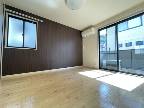 居室・リビング　※別部屋の写真です